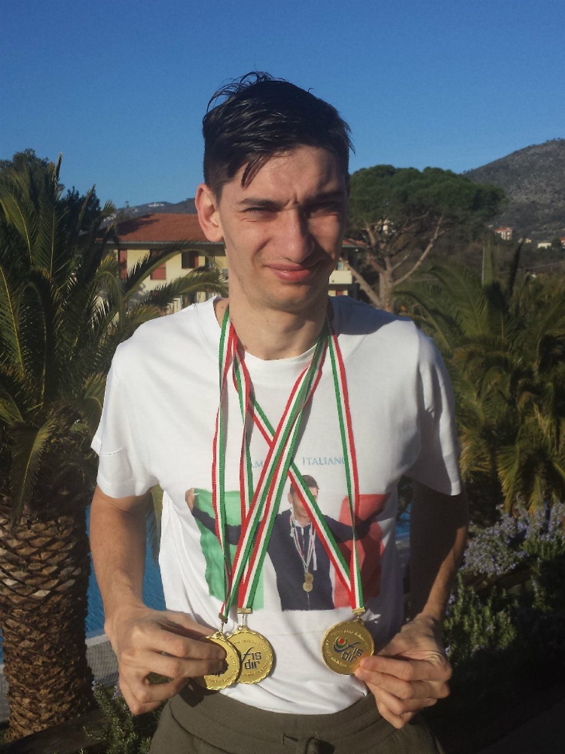 Archiviamoci cos&igrave; senza rancor,<br/>poich&egrave; quel che ci manca &egrave; il pudor