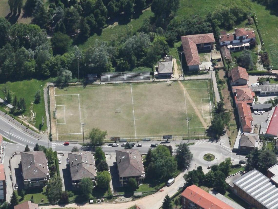 I dubbi del centro destra sulla concessione del campo da calcio di via Fregoli
