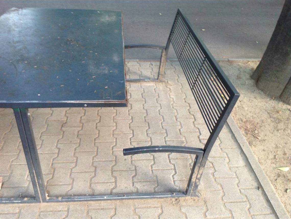 In riparazione le panchine vandalizzate<br/>al Parco della Resistenza