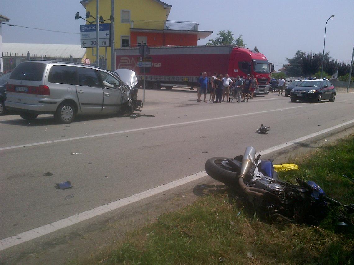 Tamponamento mortale al Dusino:<br/>perde la vita una motociclista