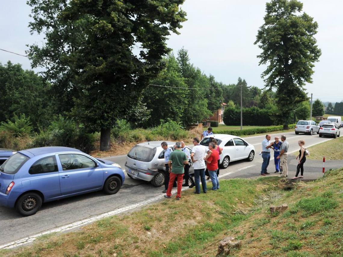 Tamponamento tra quattro auto al Palucco