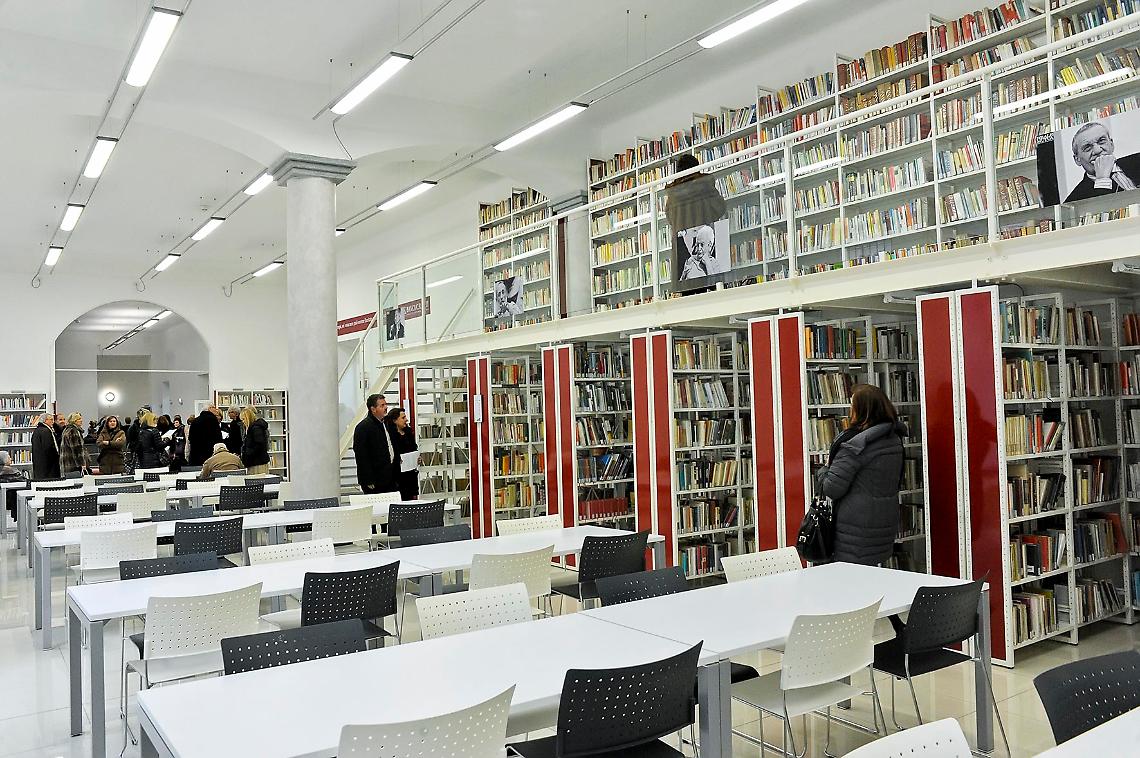 Biblioteca Astense aperta per ferie