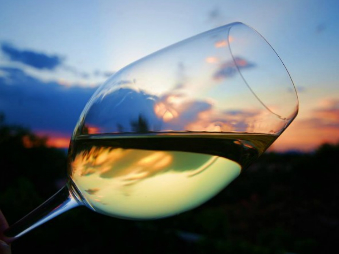 Calici di stelle ad Isola Villa, con i piatti<br/>di Walter Ferretto e gli occhi al cielo