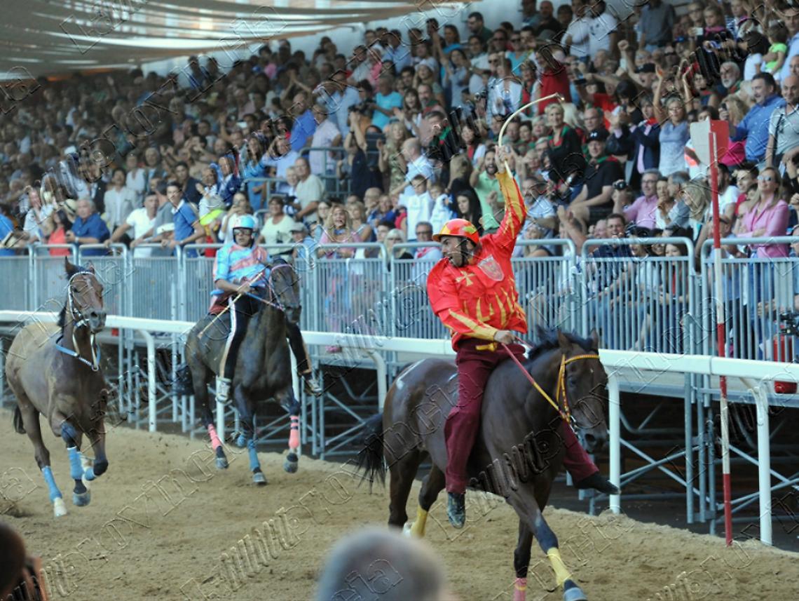 Palio di Asti, Pusceddu davanti a tutti<br/>E' di San Paolo il drappo 2015