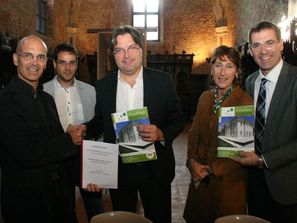 Asti - CasaClima: firmato il protocollo