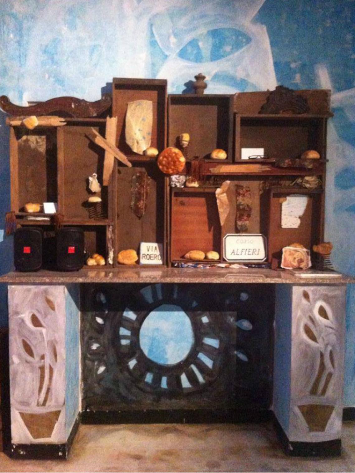 Gufi, dolcetti e paure immaginarie<br/>Luniverso di Catalano apre al pubblico