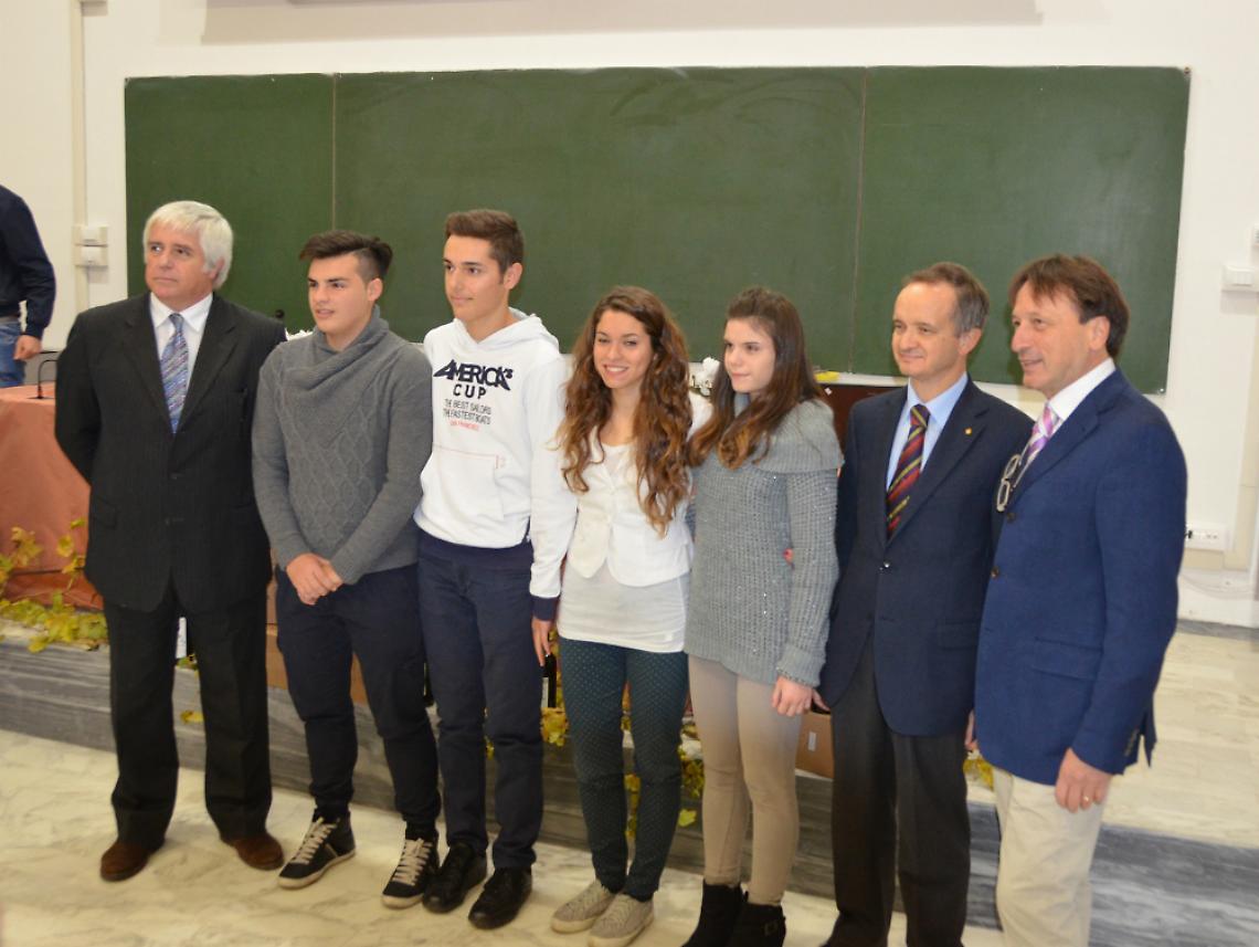 Un vigneto sperimentale<br/>con sensori "rileva dati"