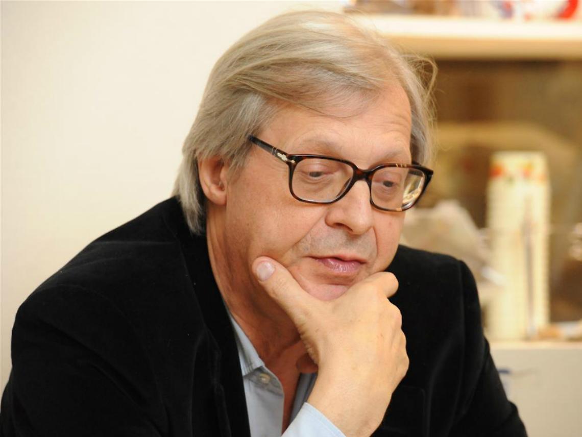Vittorio Sgarbi: una vita intensa<br/>tra arte, donne e provocazione