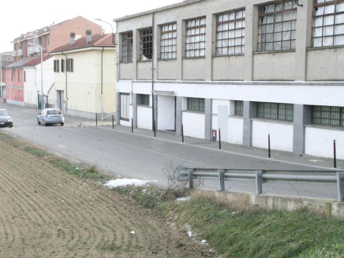 Loft Club, parcheggi selvaggi<br/>e urla: &laquo;Vogliamo pi&ugrave; controlli&raquo;