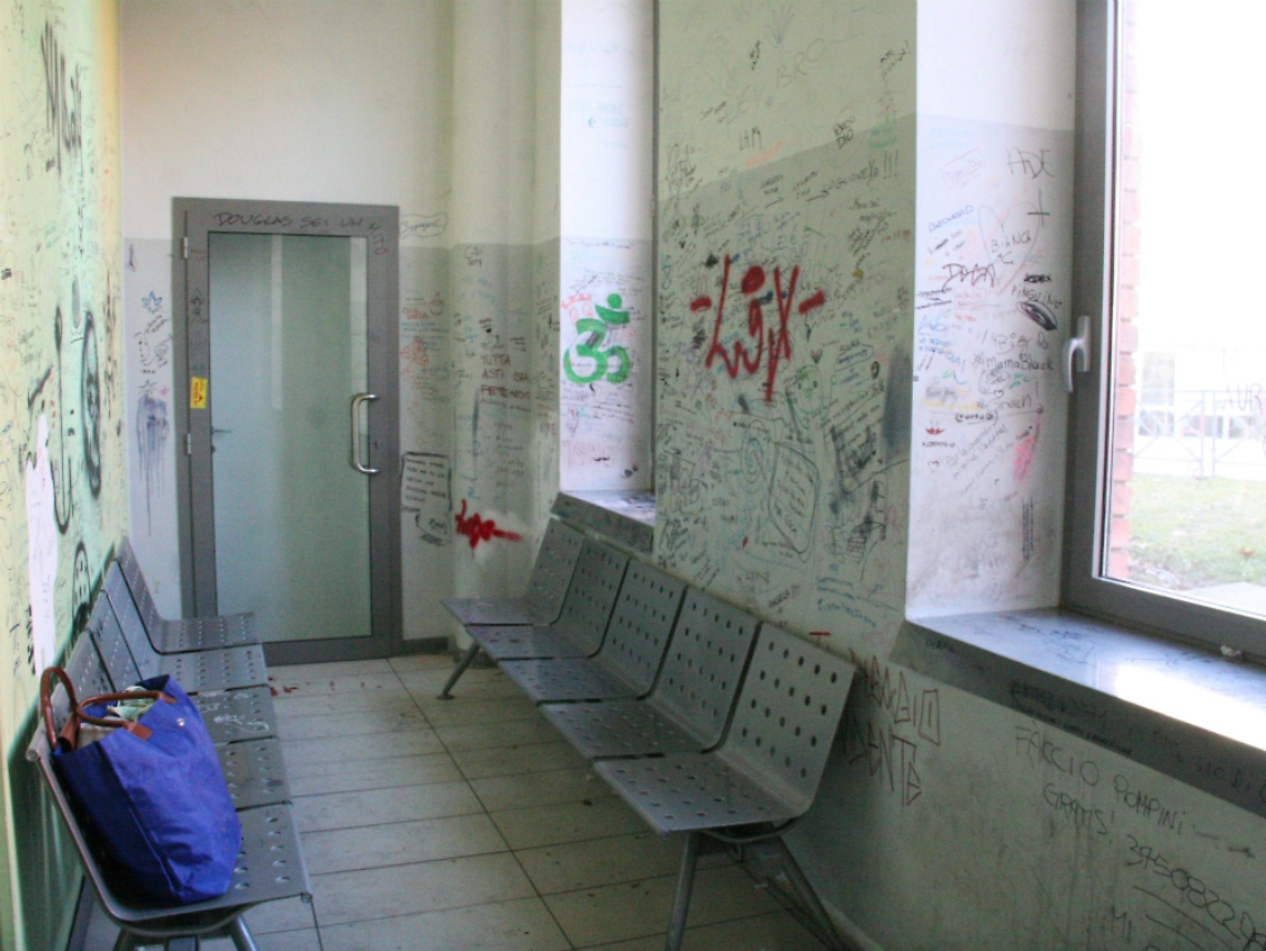 Movicentro: ancora bivacchi<br/>e graffitari fuori controllo