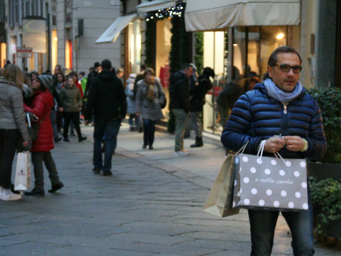 Primi giorni di saldi<br/>senza grandi entusiasmi