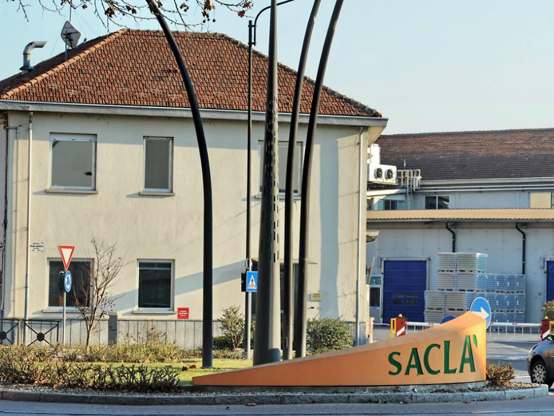 Sacl&agrave; licenzia 4 operai<br/>Presidio dei sindacati