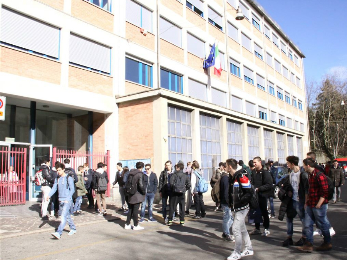 Trovare lavoro dopo il diploma<br/>Ecco le scuole prime in classifica