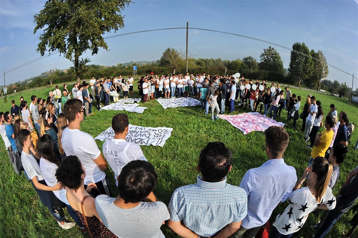 Edo fu prudente, non stava superando<br/>Un indagato per lo schianto mortale