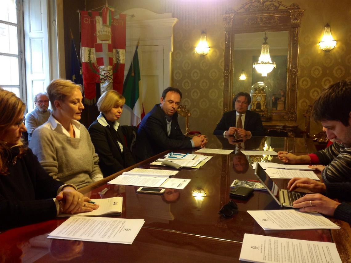 Entro il 31 marzo le richieste<br/>per i contributi al commercio