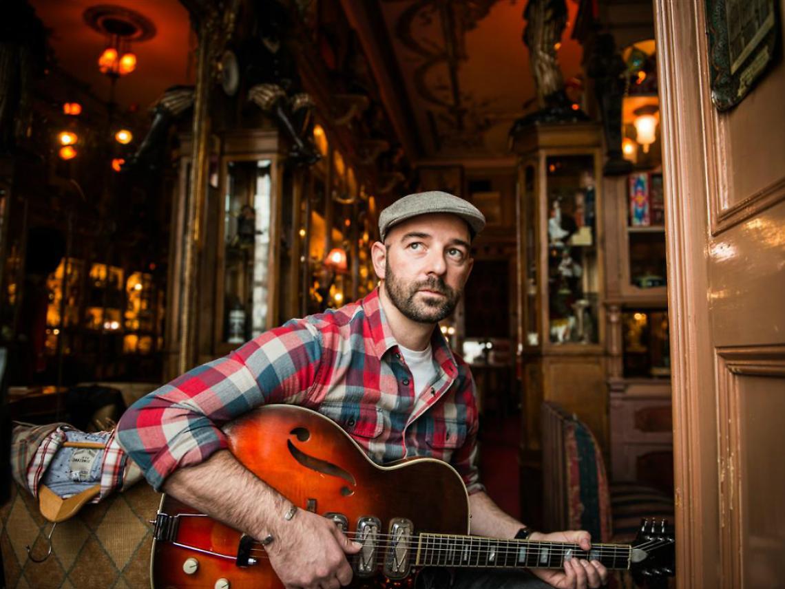 Frankie Chavez, anima surf<br/>tra folk e blues