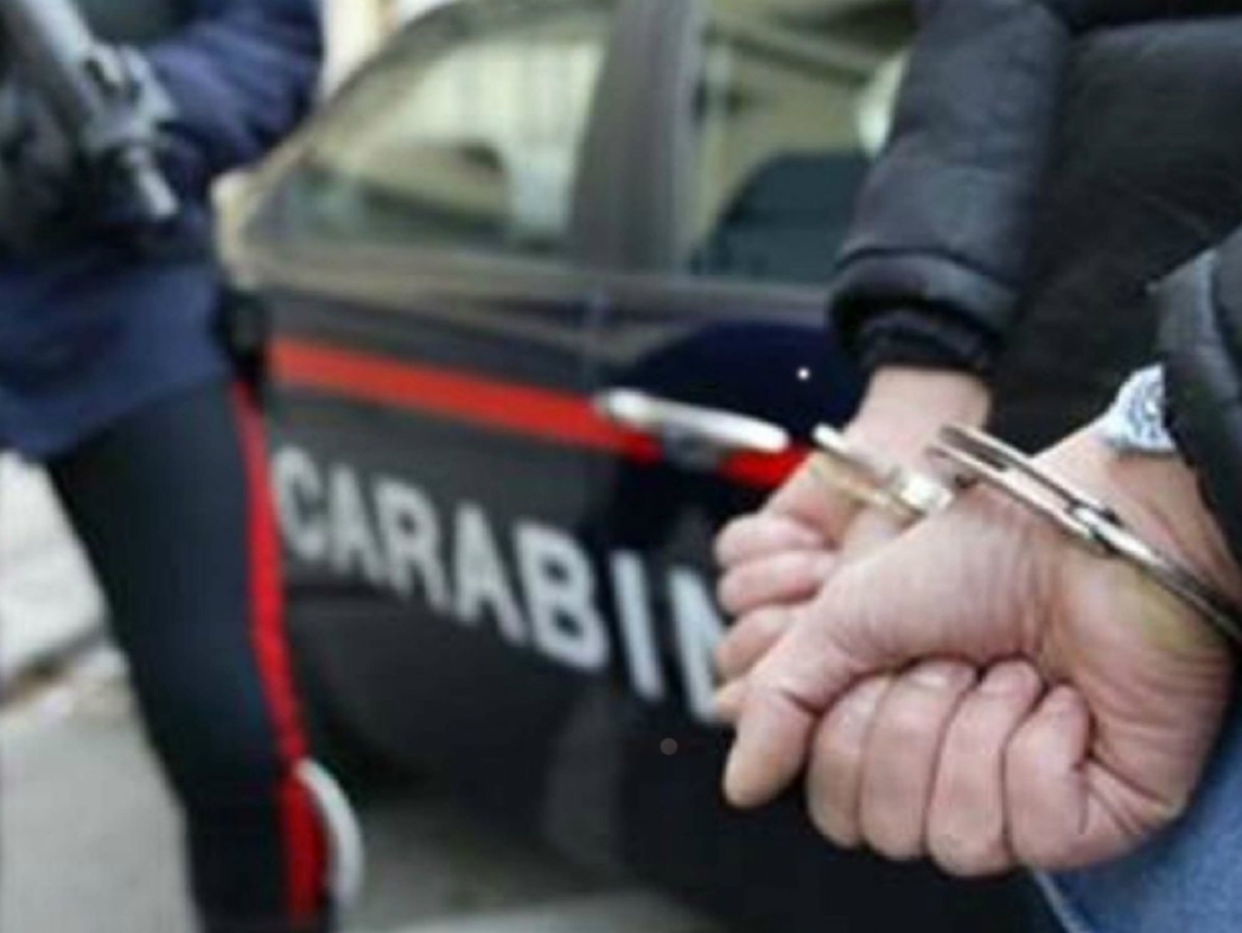 Rom 16enne evaso, va dalla moglie<br/>ma viene scoperto dai carabinieri