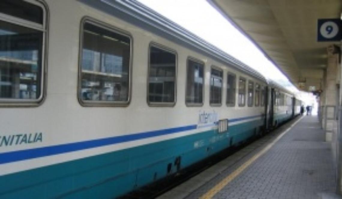 37enne perde la vita sotto il treno
