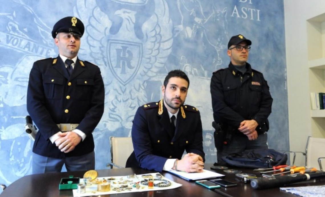 Tre astigiani arrestati dopo lo scippo della collana