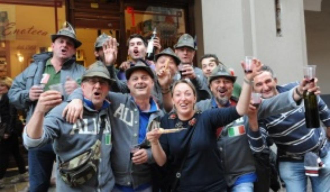 Canti e balli, tutto il folklore alpino che riscalda la citt&agrave;