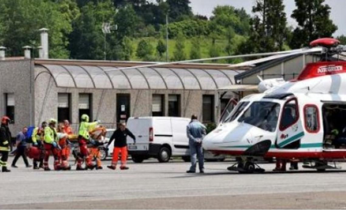 In gravi condizioni loperaio ustionato