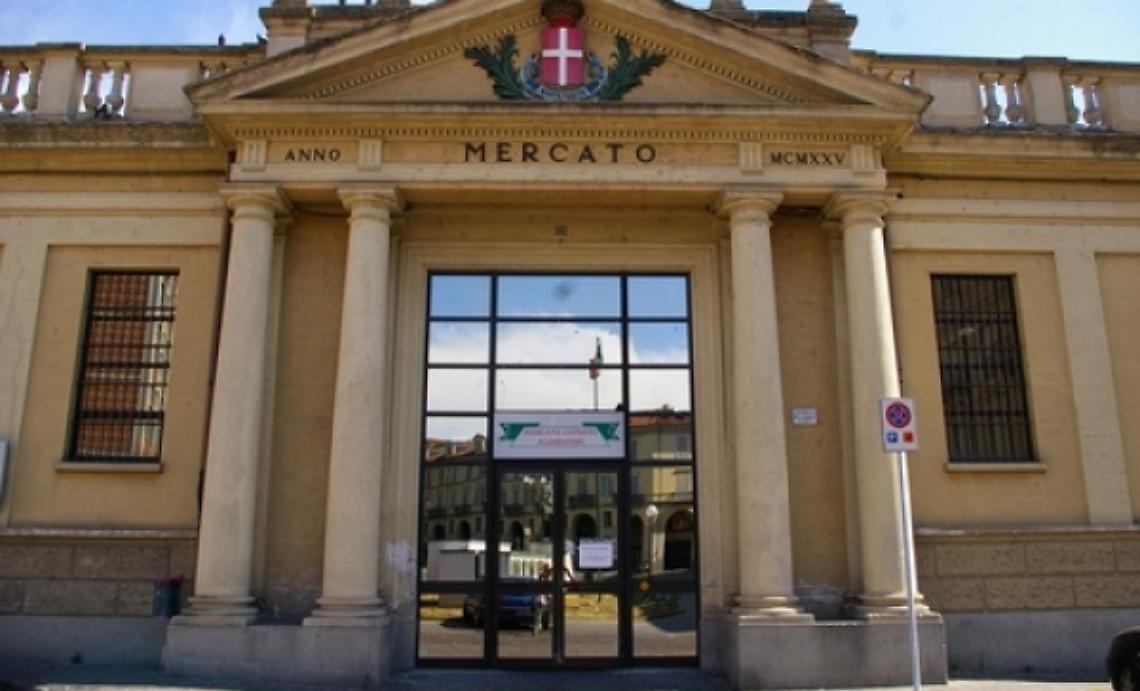 Mercato coperto, Comune assegner&agrave; i posti sfitti
