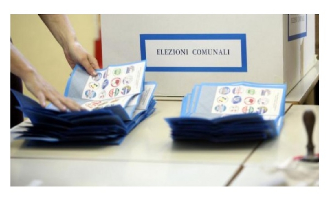 Seggi aperti: si eleggono dieci sindaci