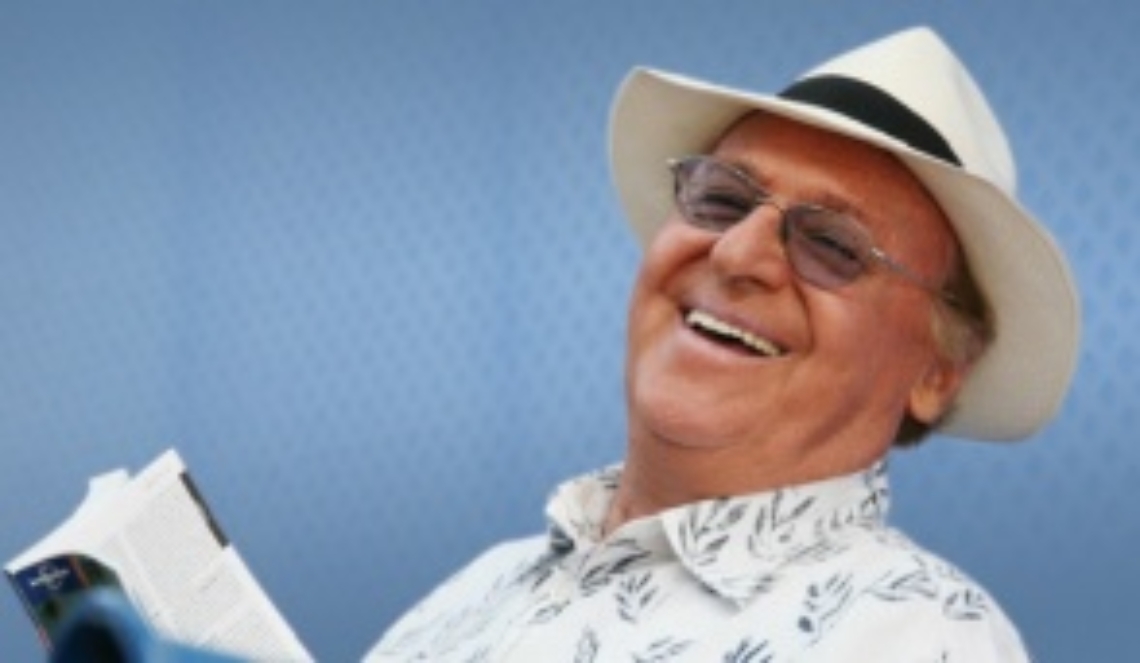 Astimusica, tutti in piazza per Renzo Arbore