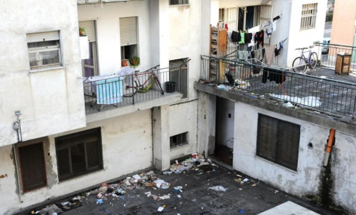 Case occupate, terra di nessuno ...e di tutti