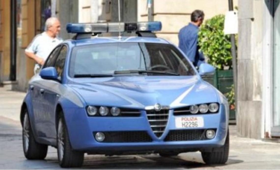 Espulso, rientra da clandestino e sposa italiana