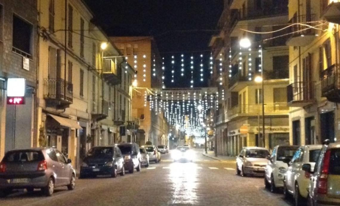 Asti: aumentano le luci di Natale in citt&agrave;