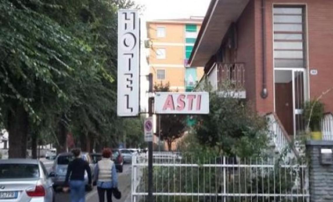 Canelli, 24 profughi ospitati all'hotel Asti