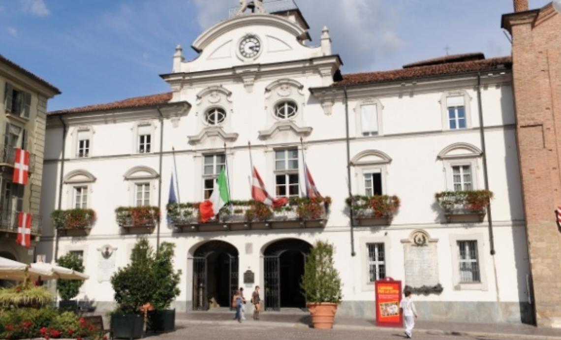 Asti, via libera al Bilancio 2017