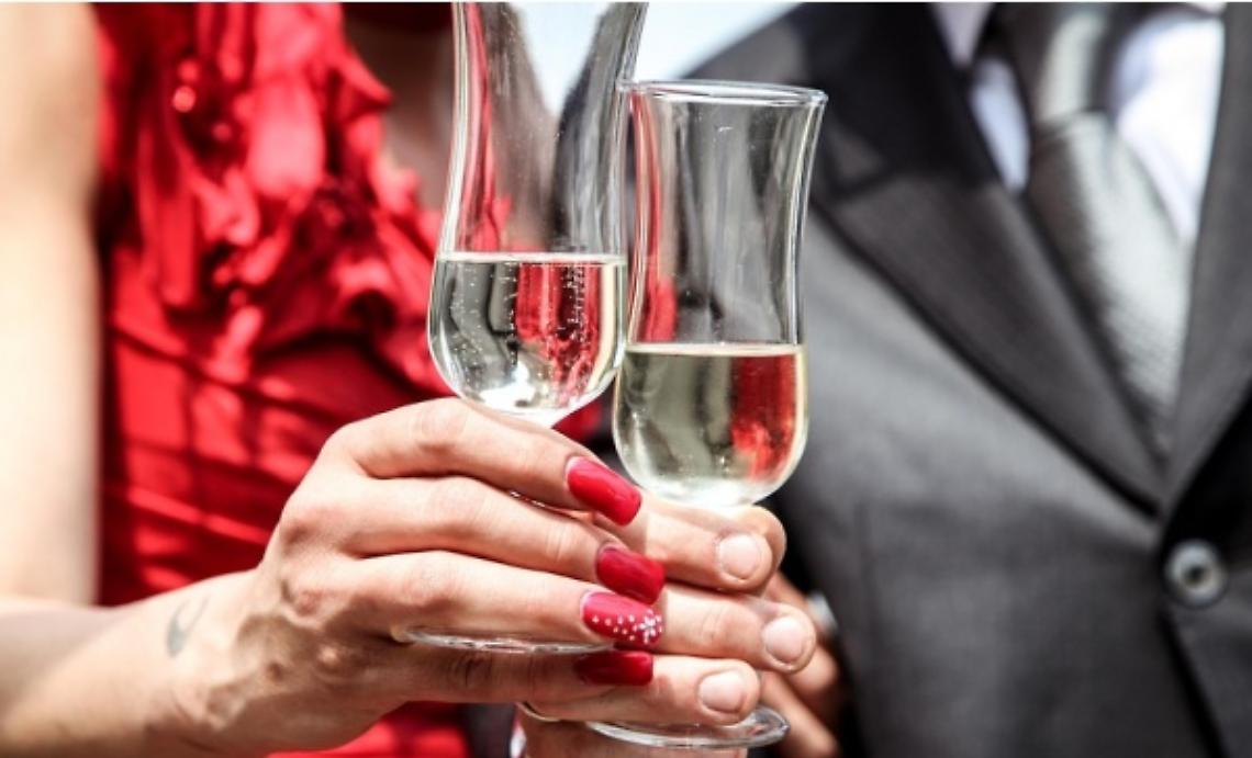 La Francia brinda con le bollicine italiane