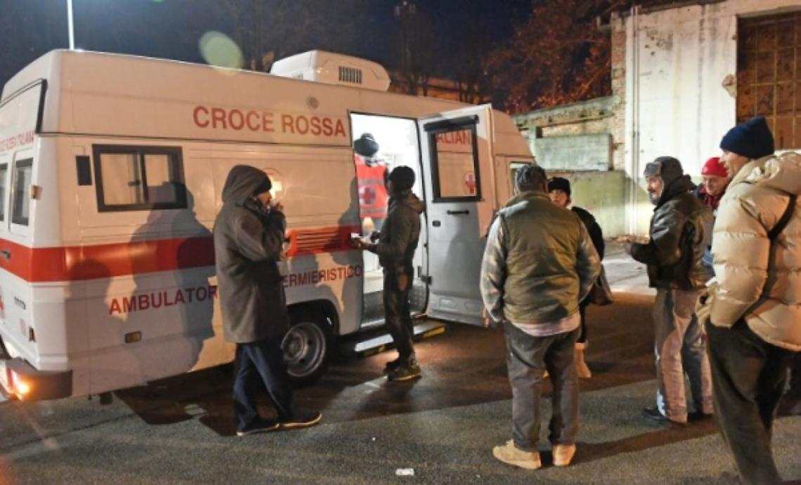 Asti, viaggio nella fredda notte dei clochard