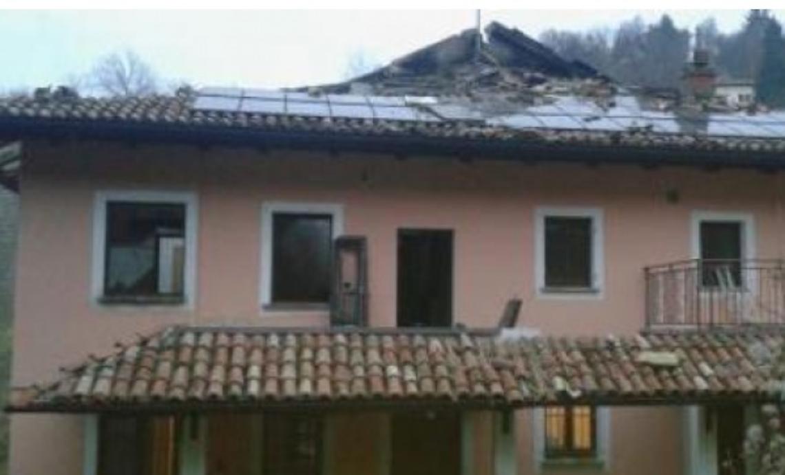 In fiamme agriturismo di Canelli