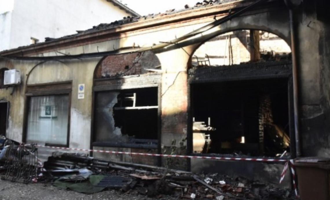 Incendio devastante da Dimensione Sport