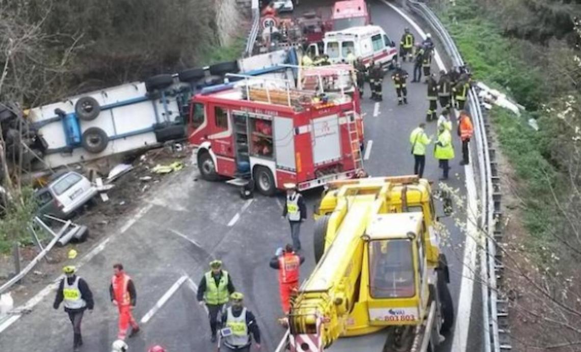 Incidente in autostrada: morto un astigiano