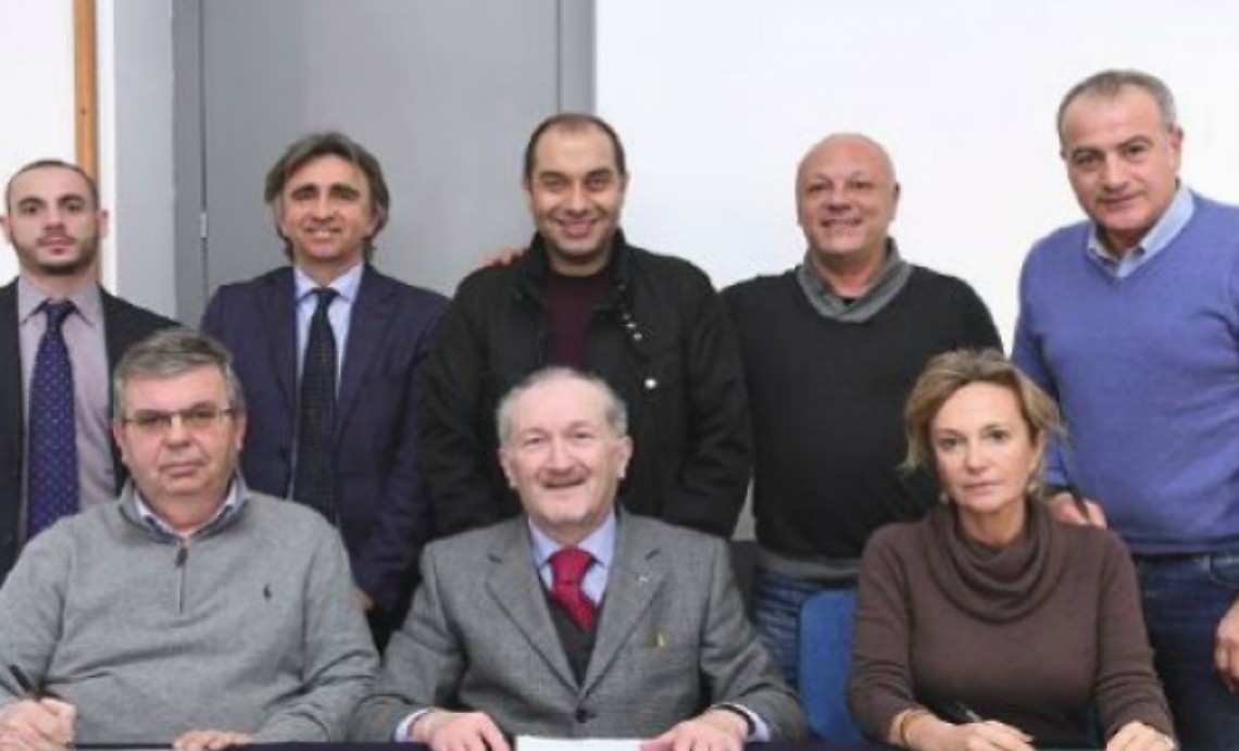 Operai edili: 400 euro per la nascita di un figlio