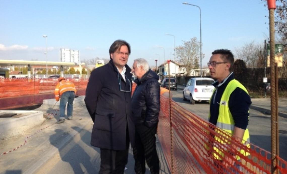 Prende forma la rotonda di Asti ovest