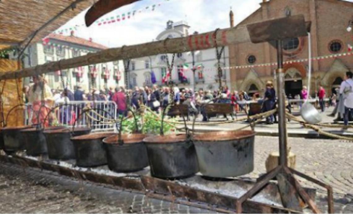 Ad Asti si rievoca "La minestra dei Poveri"
