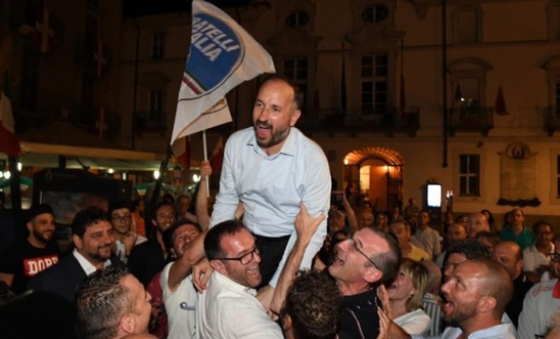 Maurizio Rasero: "Basta votare d'estate"