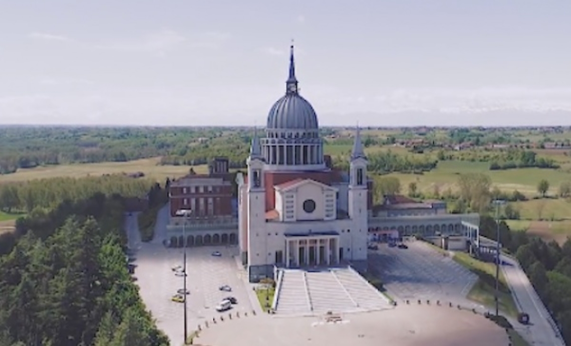 Castelnuovo D. Bosco: un drone per il video spot