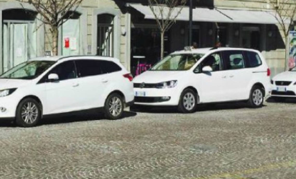 Piace agli astigiani la tariffa unitaria dei Taxi