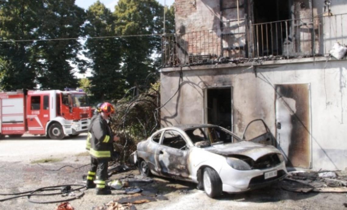 Ustionato in auto, muore in ospedale dopo un mese