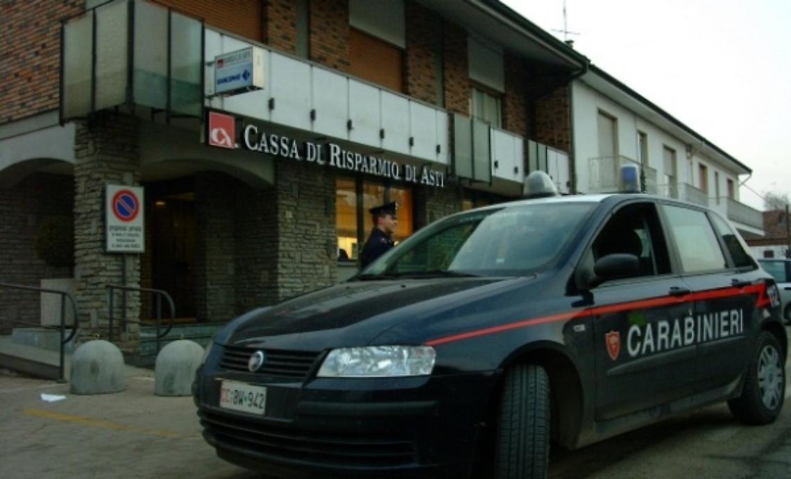 Due colpi notturni contro le agenzie Crat