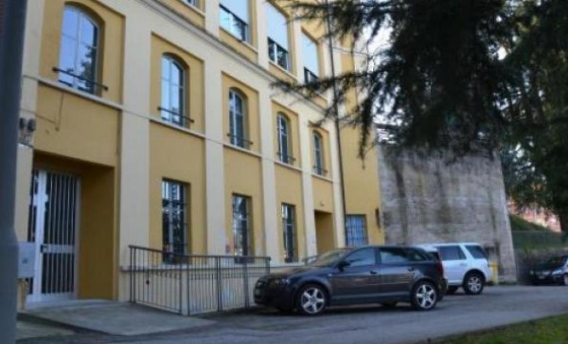 Il medico non visita: i pazienti chiamano il 112