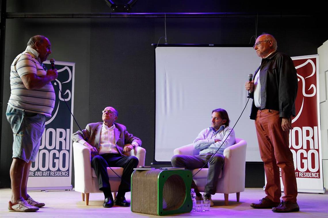 Presentazione-libro-Ezio-Volpi-Mago-della-serie-C-59b8f062aae1d1