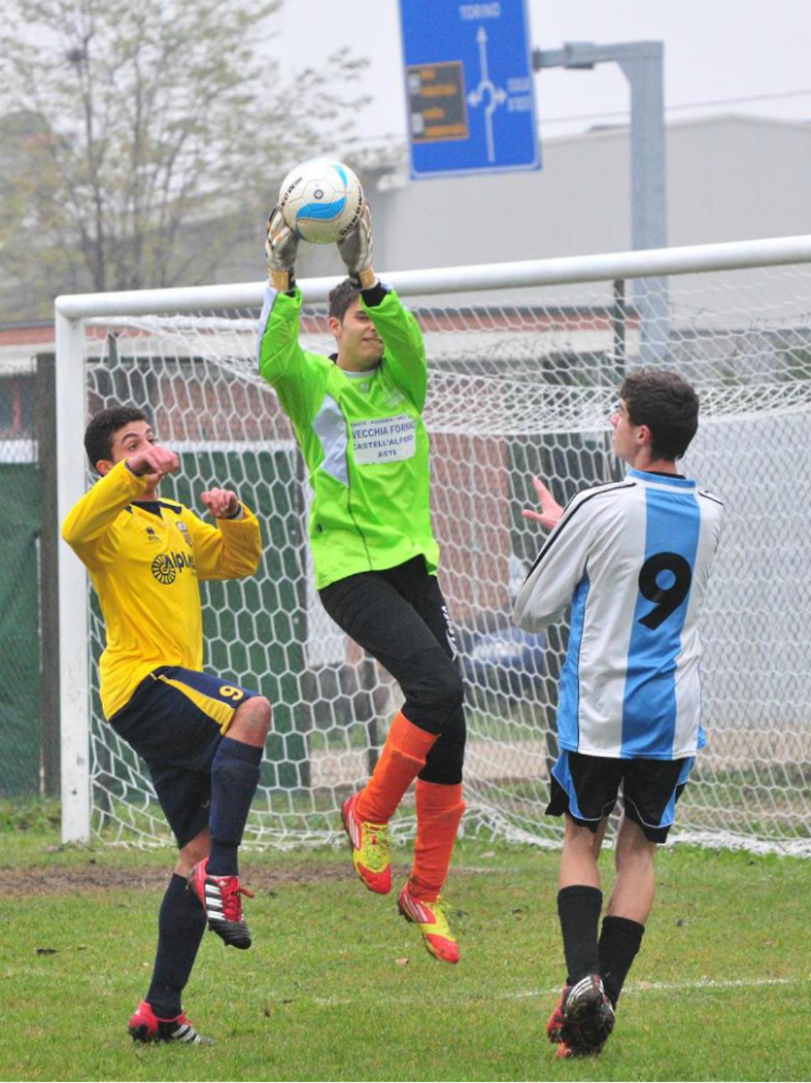 colline-alfieri-castellalfero-56ec35452f10b5