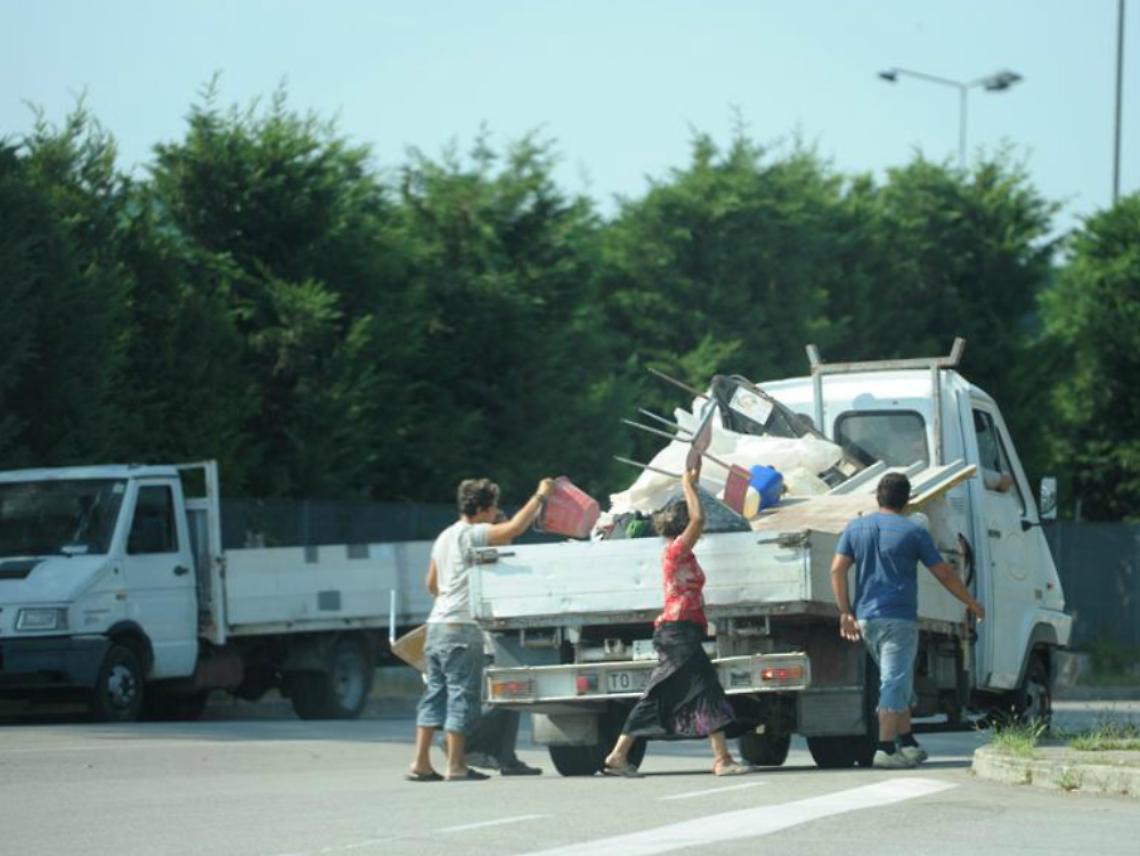 rom-fermano-le-auto-dirette-allecocentro-56ec27c43f0157